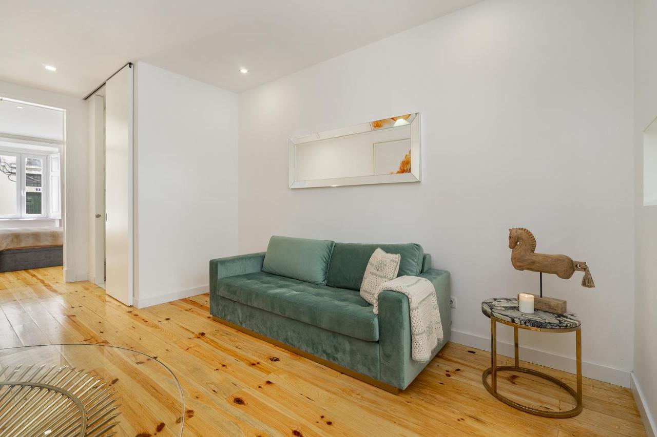 Whome Chic 1-Bed W/ Patio Perfect To Explore Lisboa Exteriör bild