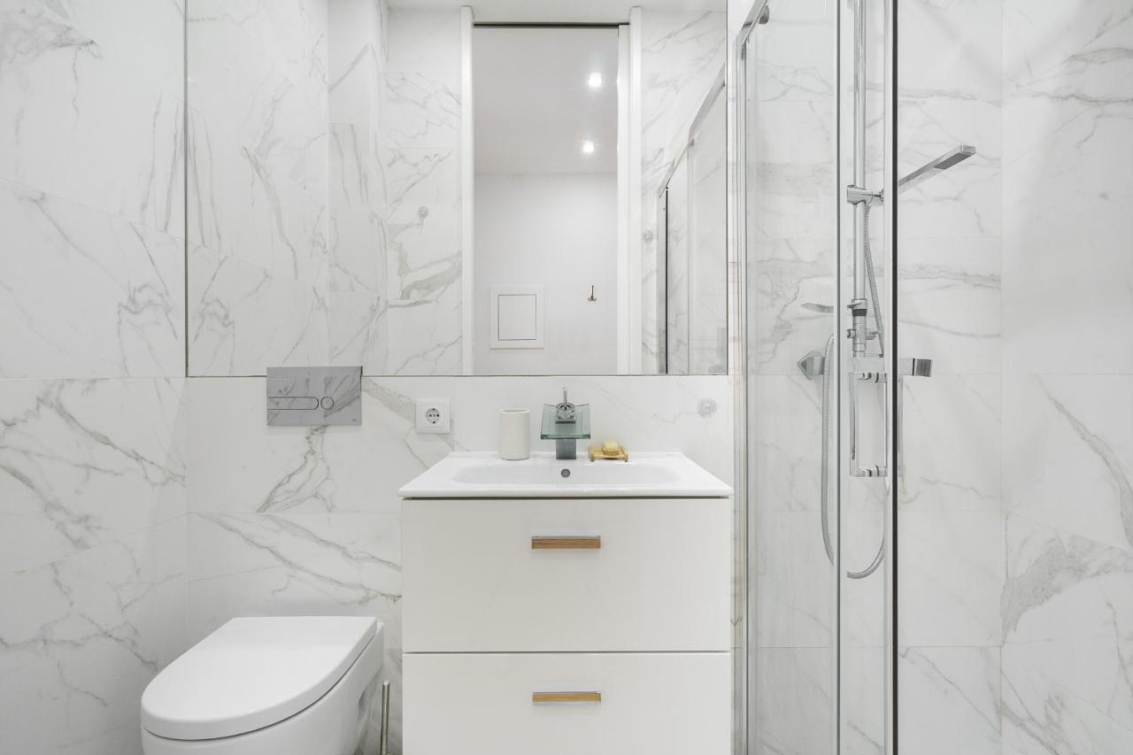 Whome Chic 1-Bed W/ Patio Perfect To Explore Lisboa Exteriör bild